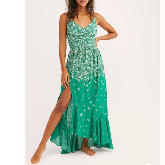 Free People Dresses & Skirts - Free People Printed Maxi Dress
